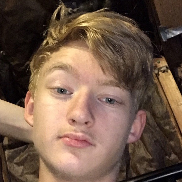 Meet your Posher, Kyle - Picture 1 of 1